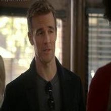 VIDEO: Sneak Peek - 'Paris' Episode of ABC's DON'T TRUST THE B---- IN APT. 23