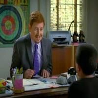 VIDEO: Sneak Peek - Dave Foley Guest Stars on ABC's THE MIDDLE