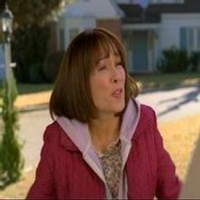VIDEO: Sneak Peek - 'The Smile' Episode of ABC's THE MIDDLE