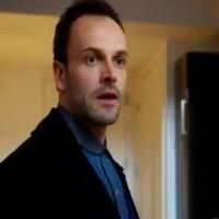 VIDEO: Sneak Peek - 'Details' Episode of CBS's ELEMENTARY