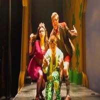 TV Exclusive: Curtis Holbrook & FROG KISS Release 'Hop' Parody! Video