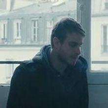 VIDEO: First Look - First Official Trailer for Antonio Campos' Thriller SIMON KILLER