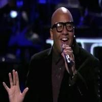 VIDEO: Whitney Houston Back Up Singer Vincent Powell Wows on AMERICAN IDOL
