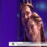 STAGE TUBE: CINDERELLA's Laura Osnes & Santino Fontana Sing 'Do I Love You Because… Video