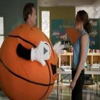 VIDEO: Sneak Peek - 'Fast Breakup' Episode of NBC's GO ON
