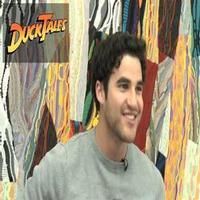 STAGE TUBE: Darren Criss Sings 90's TV Themes!