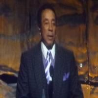 VIDEO: Smokey Robinson Performs for Berry Gordy Video