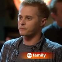 VIDEO: Sneak Peek - 'The Merrymakers' Episode of SWITCHED AT BIRTH