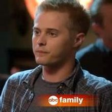 VIDEO: Sneak Peek - 'The Merrymakers' Episode of SWITCHED AT BIRTH