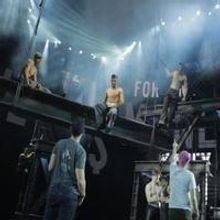 STAGE TUBE: Behind the Scenes - Men of KING KONG's Photo Shoot with DNA Magazine