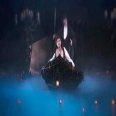 STAGE TUBE: Meet THE PHANTOM OF THE OPERA's  Gerónimo Rauch