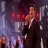 VIDEO: Robin Thicke Performs 'Blurred Lines' on X FACTOR UK