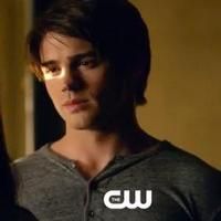 VIDEO: Sneak Peek - 'Handle with Care' Episode of The CW's VAMPIRE DIARIES