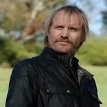 VIDEO: Sneak Peek - Rhys Ifans Guest Stars on Next ELEMENTARY