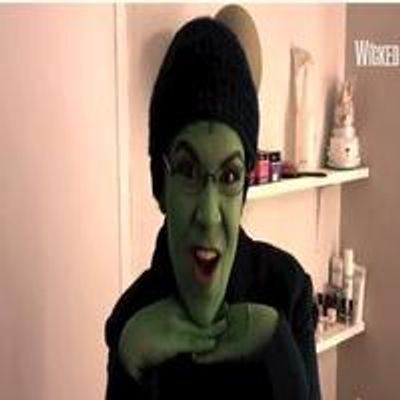 STAGE TUBE: WICKED Cast Lip Dubs MIKA's 'Popular Song'