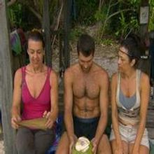 VIDEO: Sneak Peek - Tonight's Episode of CBS's SURVIVOR: BLOOD VS. WATER