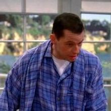 VIDEO: Sneak Peek - Alan's Illicit Affair on Next TWO AND A HALF MEN