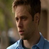 VIDEO: Sneak Peek - 'The Cell' Episode of THE VAMPIRE DIARIES