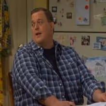 VIDEO: Sneak Peek - Tonight's Episode of CBS's MIKE & MOLLY