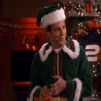 VIDEO: Sneak Peek - Look Who's Coming to Town on Tonight's THE MILLERS