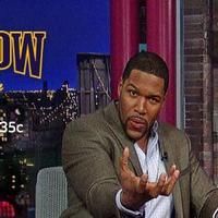 VIDEO: Dave & Michael Strahan Have Late Night 'Grab Fest' on LETTERMAN