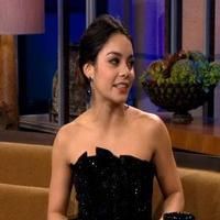 VIDEO: Vanessa Hudgens Talks Risque Golden Globes Dress on LENO Video