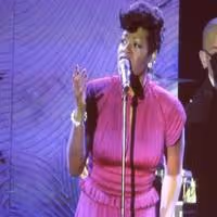 STAGE TUBE: Fantasia Performs 'Stormy Weather' at 2014 Pre-Grammy Party Video