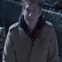 VIDEO: Sneak Peek - 'Strangers On A Train' on the Next SHAMELESS Video
