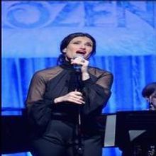 VIDEO: Idina Menzel Performs 'Let It Go' as FROZEN Cast Reunites in L.A.