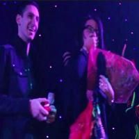 STAGE TUBE: Onstage Valentine's Day Proposal Wows Crowd at Off-Broadway's ILUMINATE