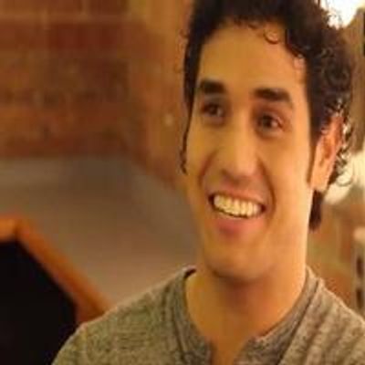 STAGE TUBE: Meet the Company of ALADDIN- Adam Jacobs!