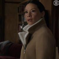 VIDEO: Sneak Peek - Tonight's Episode of CBS's ELEMENTARY Video