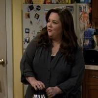 VIDEO: Sneak Peek - Tonight's Episode of CBS's MIKE & MOLLY