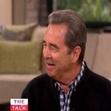 VIDEO: Beau Bridges Talks THE MILLERS 'Make-Out' Scene on 'The Talk'