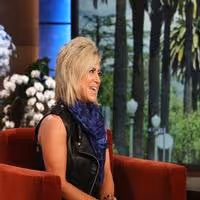 VIDEO: 'Long Island Medium Theresa Caputo Reads ELLEN's Audience Video