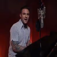 VIDEO: This Week's IDOL INSIDER Catches Up with Blake Lewis Video