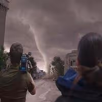 VIDEO: First Look - First Trailer for Action Thriller INTO THE STORM Video