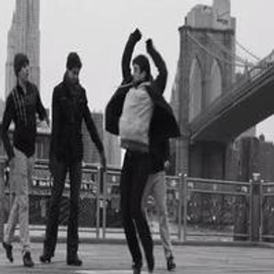 VIDEO: Watch Cast of NEWSIES Hit the Streets of New York City!