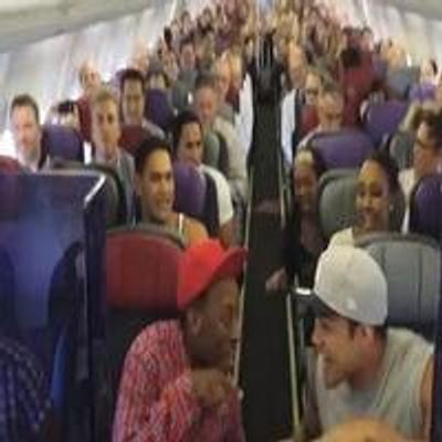 STAGE TUBE: Australian Company of THE LION KING Flash Mobs Flight!