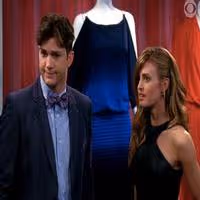 VIDEO: Sneak Peek - Brooke D'Orsay Guests on Tonight's TWO AND A HALF MEN Video