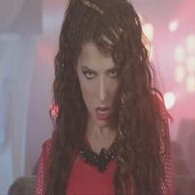 VIDEO: Anna Kendrick Sings, Dances & Spoofs 'Cups' on SNL