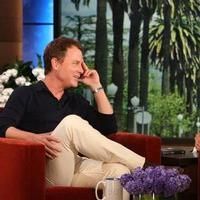 VIDEO: Sneak Peek - Greg Kinnear Plays 'Simon Says' on Today's ELLEN Video