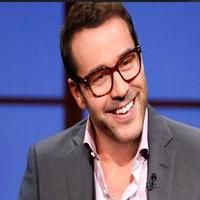 VIDEO: Jeremy Piven Talks 'Mr. Selfridge' & More on SETH MEYERS