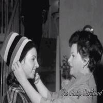 Video Flashback: 13 Year-Old Liza Minnelli Sings 'Over the Rainbow'