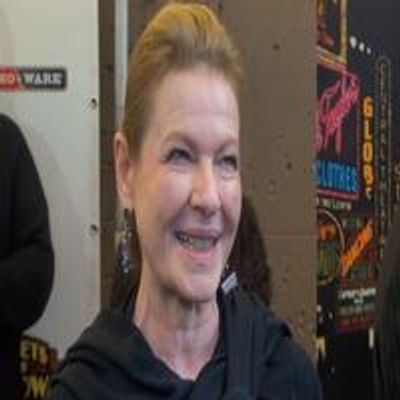 TV: On the Red Carpet for Opening Night of BULLETS OVER BROADWAY!