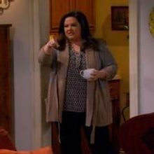 VIDEO: Sneak Peek - 'McMillan and Mom' Episode of CBS's MIKE & MOLLY