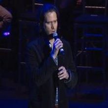 STAGE TUBE: Steven Pasquale Sings CAROUSEL's 'You'll Never Walk Alone' at MISCAST!