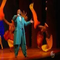 STAGE TUBE: Cast of Broadway's ALADDIN Performs 'Prince Ali' on THE VIEW