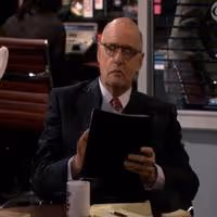 VIDEO: Sneak Peek - Jeffrey Tambor Guests on Next THE MILLERS