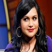 VIDEO: Mindy Kaling & Seth Have a 'Meet Cute' on LATE NIGHT